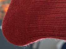 weinrote Mohair Socken 